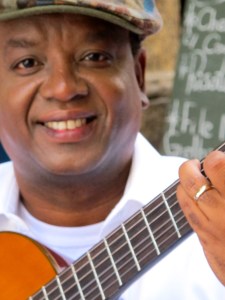 Jorge Maia em 'Bossa Brazil'_de 5 a 26 de junho_Teatro Café Pequeno